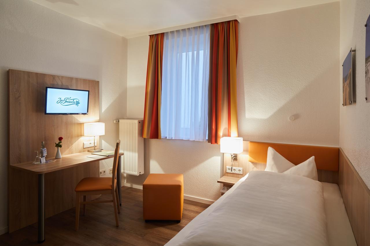 Hotel Zur Traube Velbert Exterior foto